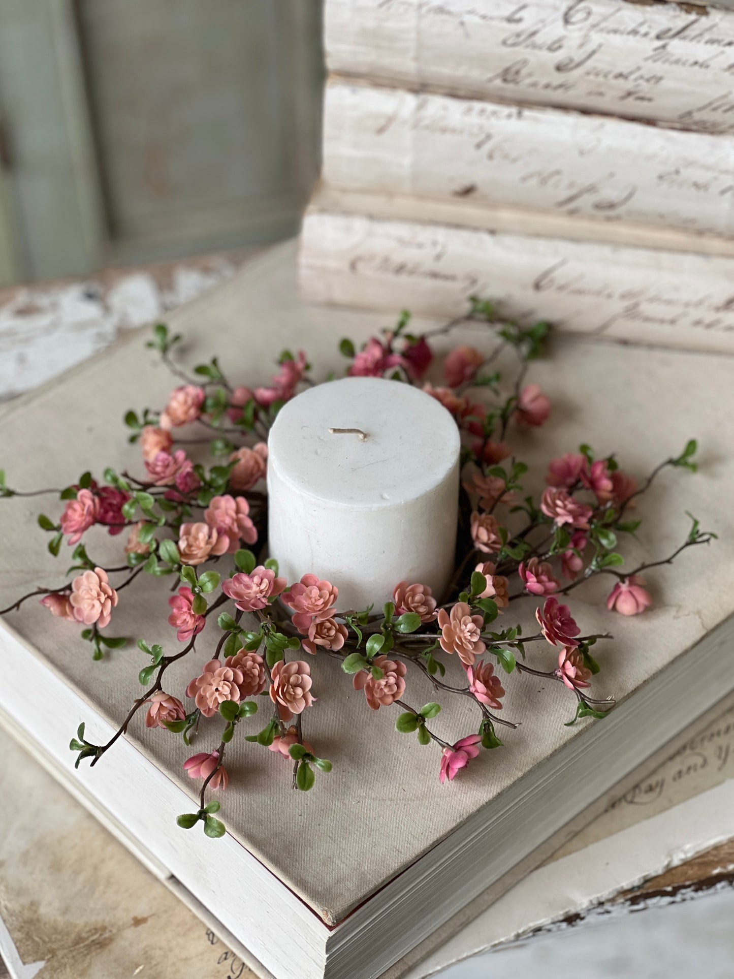 Blooms candle ring