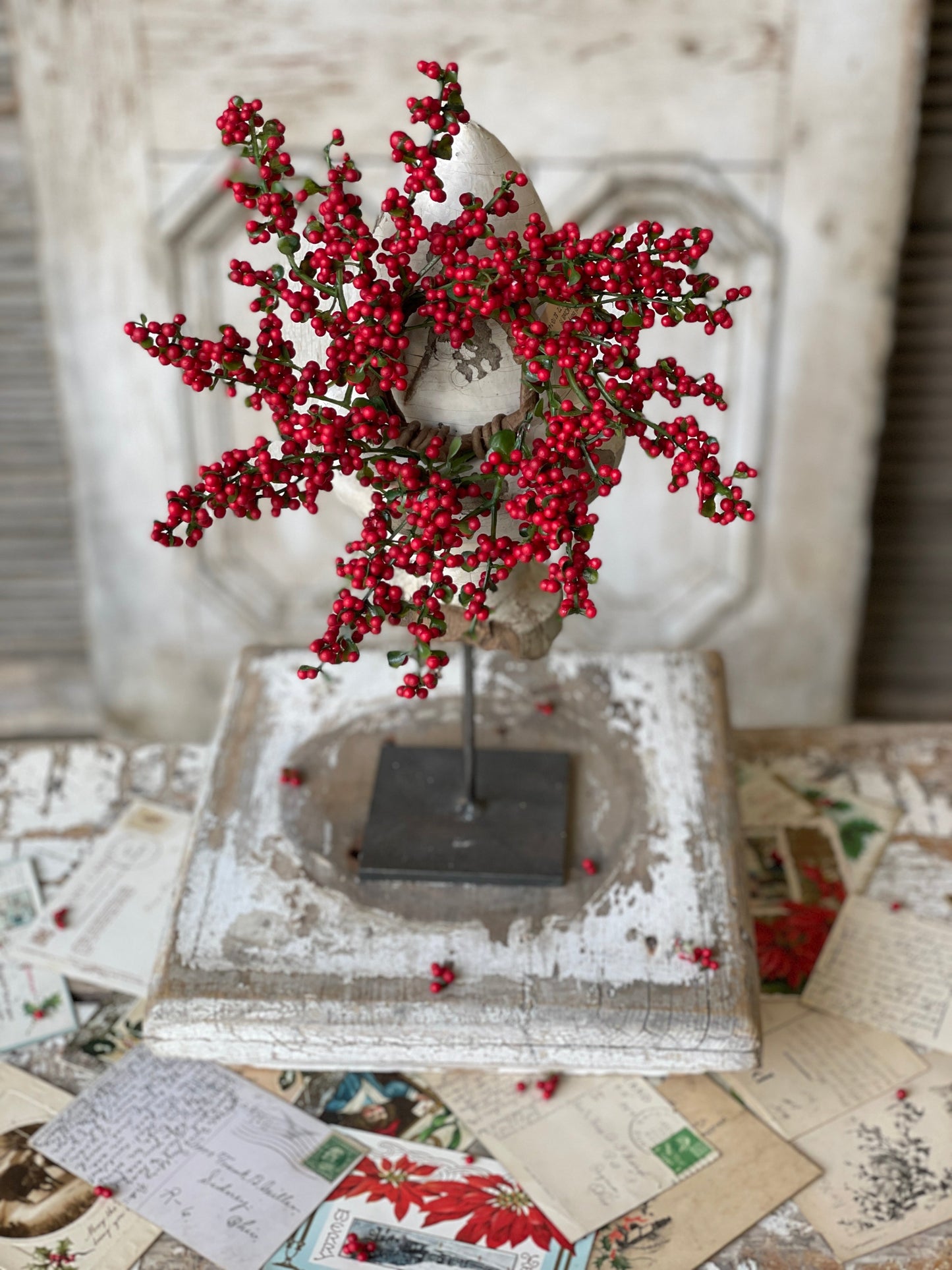 Passel Berry Candle Ring | 8"