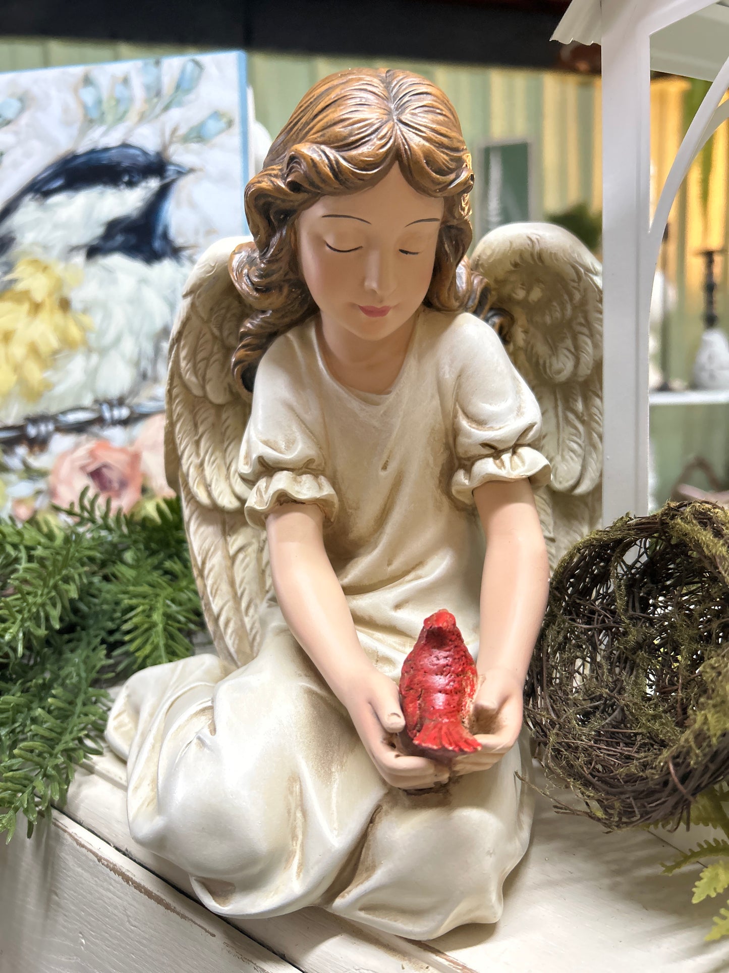 Angel with cardinal