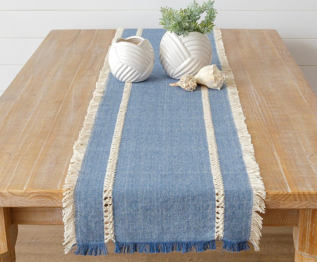 Table runner 70”