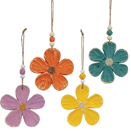 Wooden daisy ornament asst.