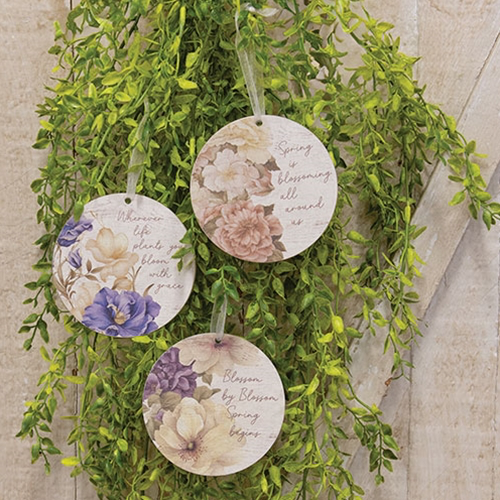 Blossoming vintage ornaments asst.