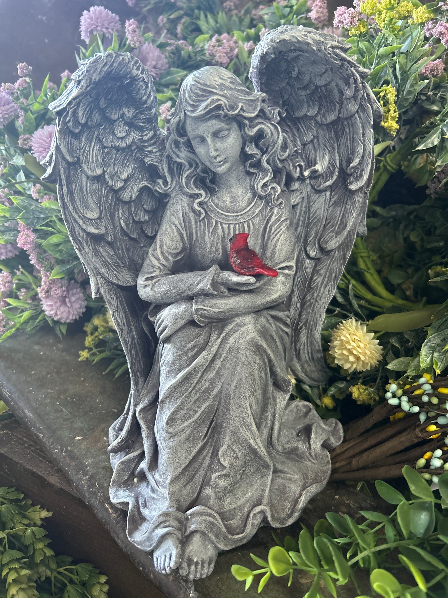 Memorial angel