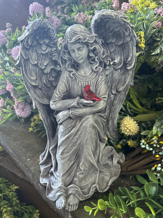 Memorial angel