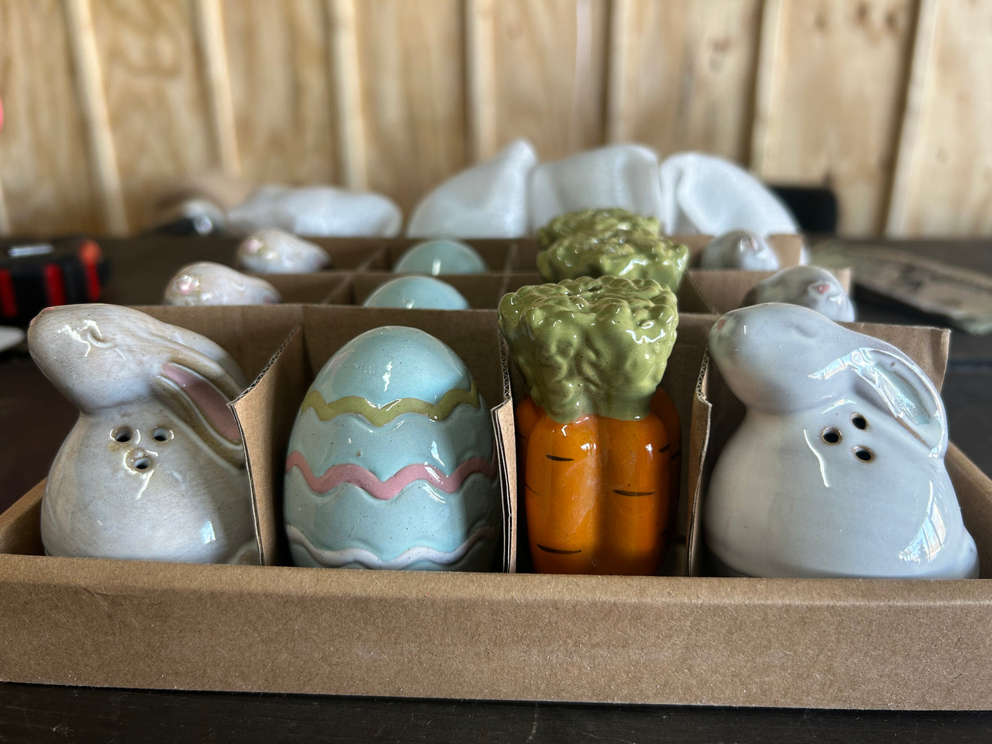 Mud pie salt and pepper set