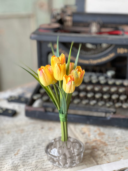 Yellow tulip bundle