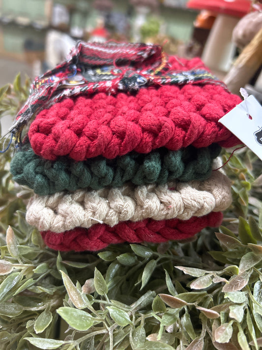 Mud pie crochet coaster set