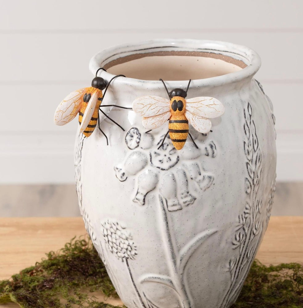 Bee pot hugger