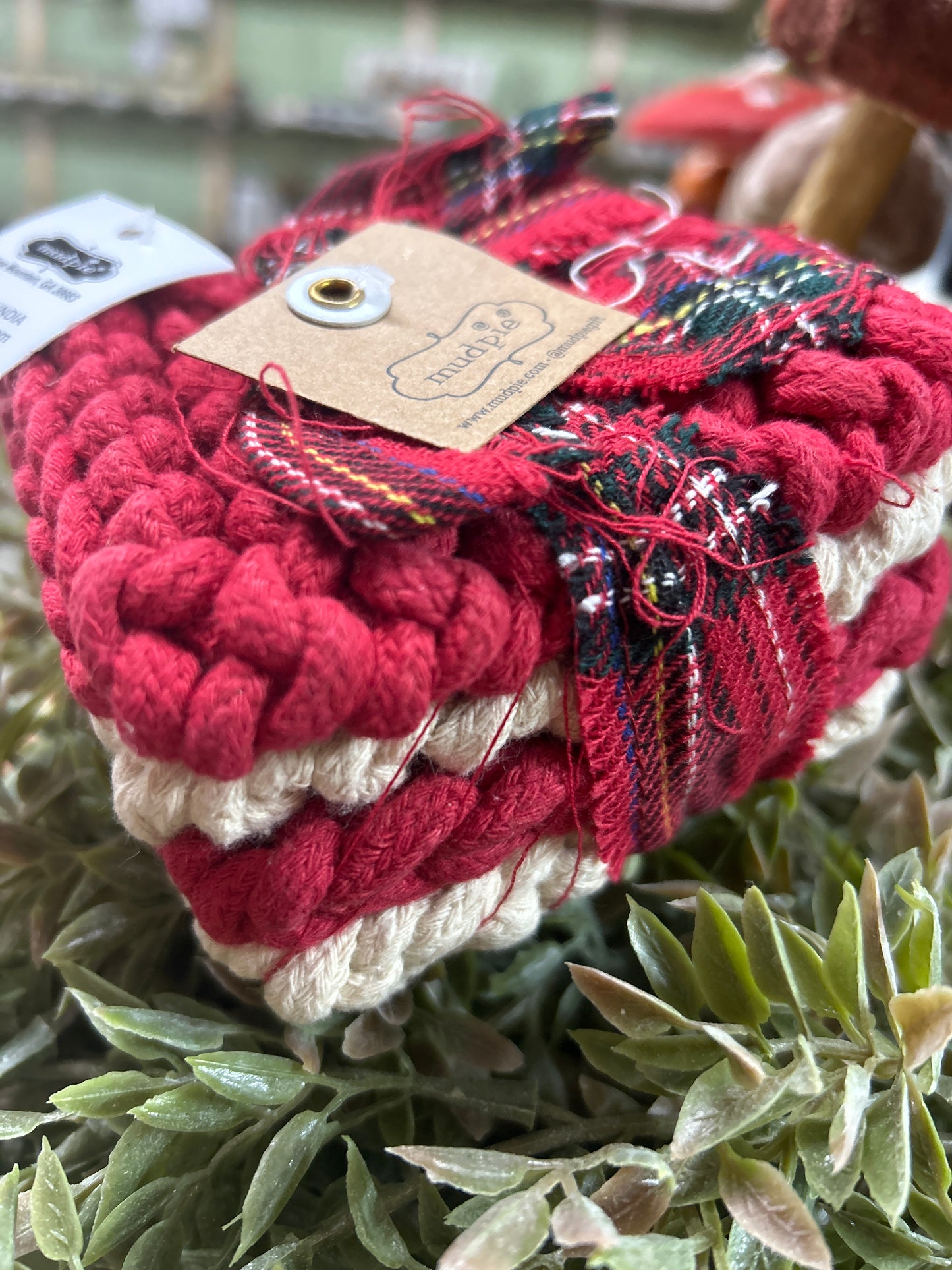 Mud pie crochet coaster set